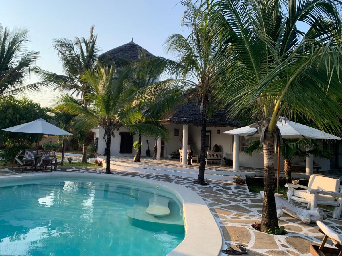 Kamakuti Villa Watamu Exteriör bild