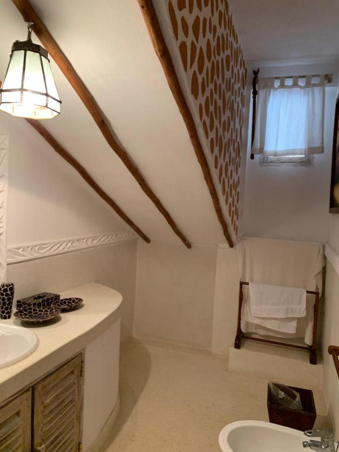 Kamakuti Villa Watamu Exteriör bild