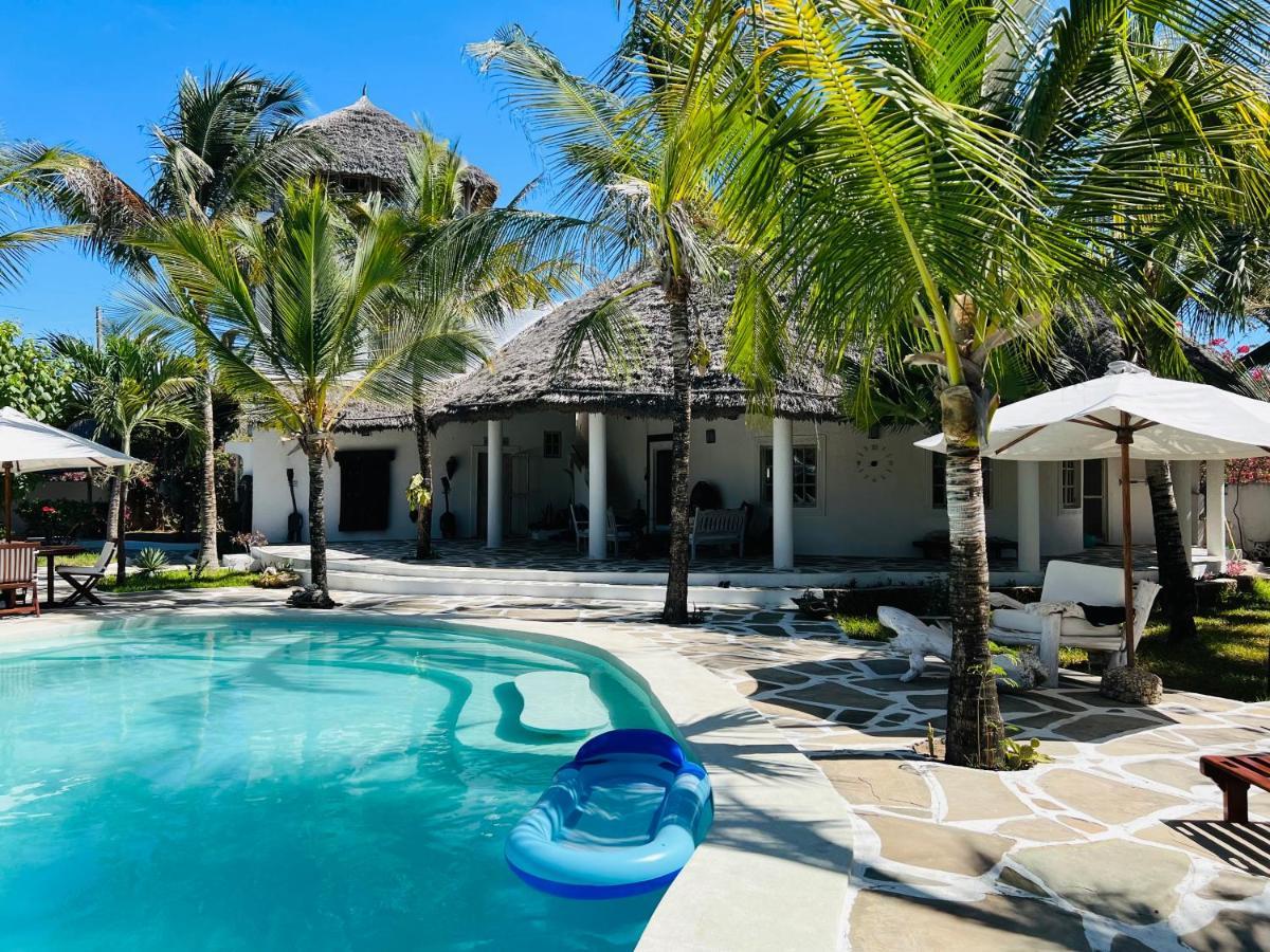 Kamakuti Villa Watamu Exteriör bild