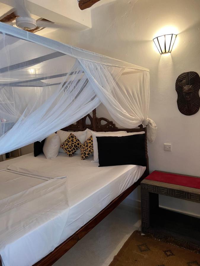 Kamakuti Villa Watamu Exteriör bild