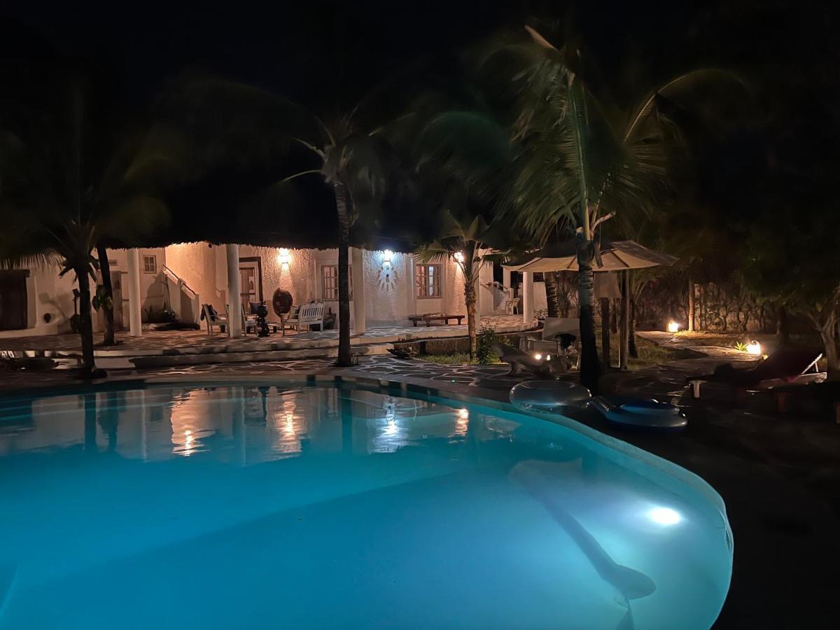 Kamakuti Villa Watamu Exteriör bild